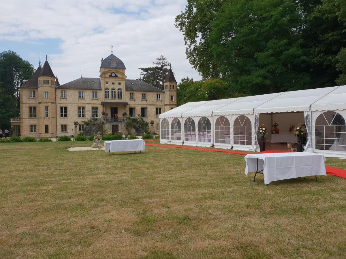 Chateau Du Four De Vaux Варен-Возель Экстерьер фото