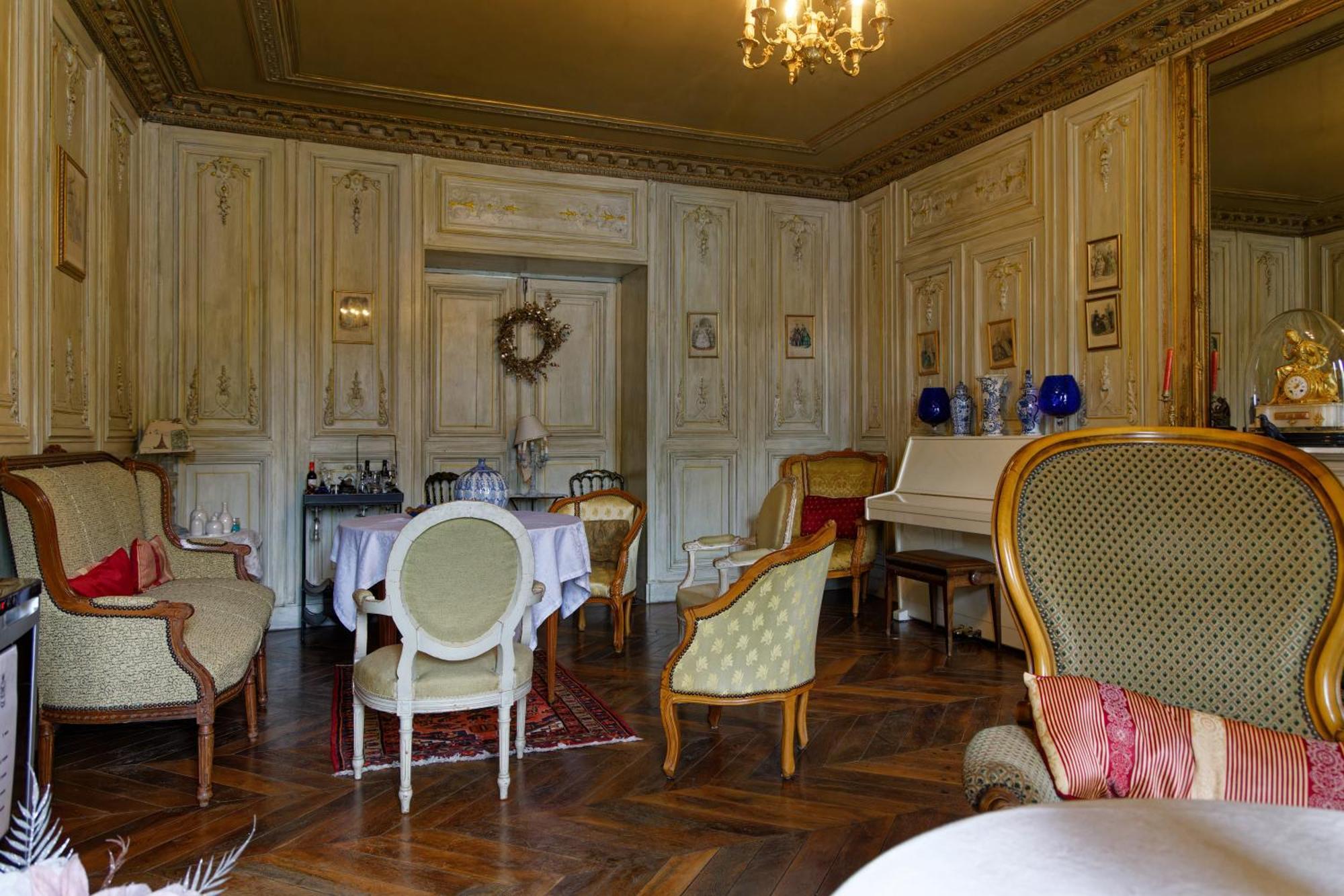 Chateau Du Four De Vaux Варен-Возель Экстерьер фото